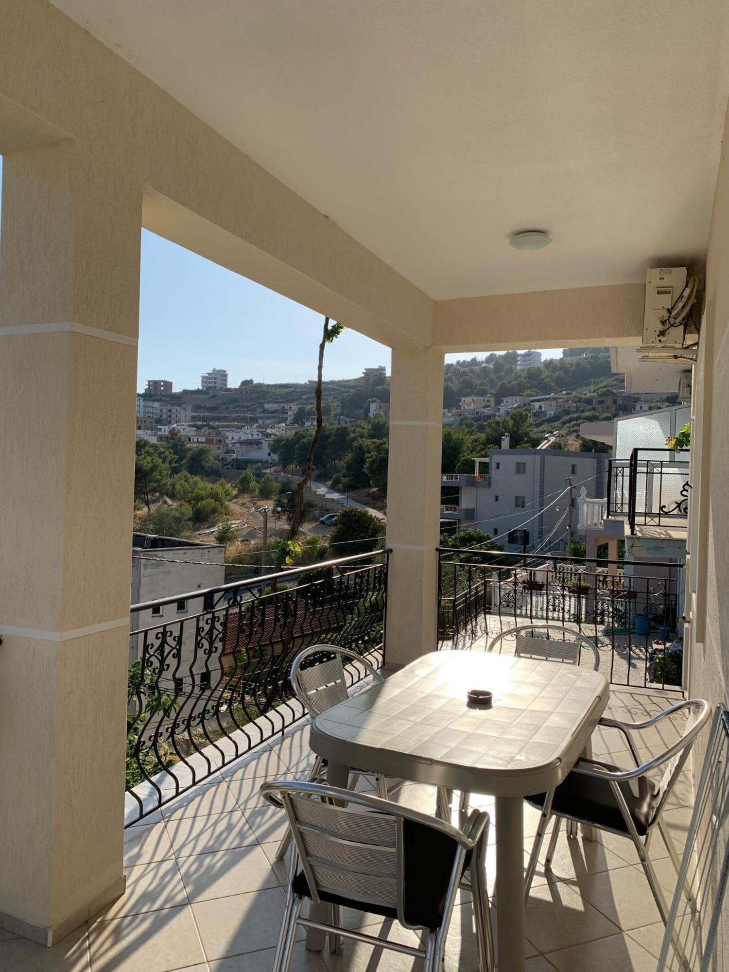 Ylli Cunaj Apartments Sarandë 外观 照片