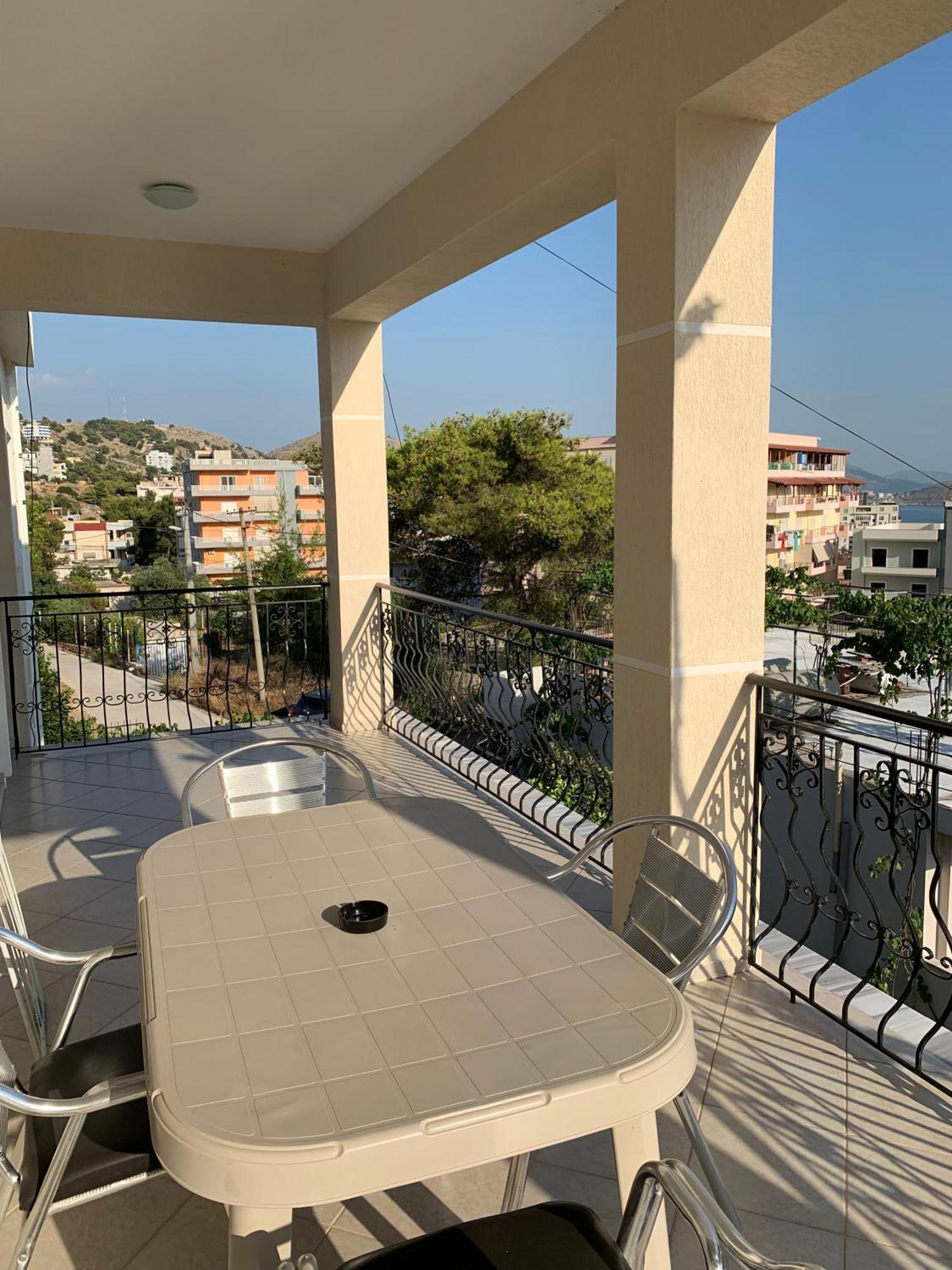 Ylli Cunaj Apartments Sarandë 外观 照片
